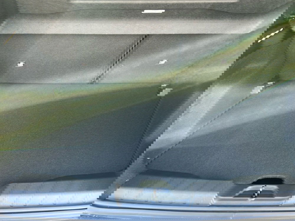 Jeep Avenger nuova a Latina (10)