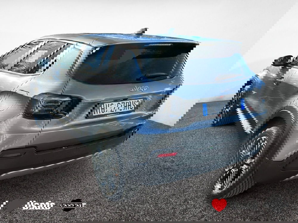 Jeep Avenger nuova a Latina (4)