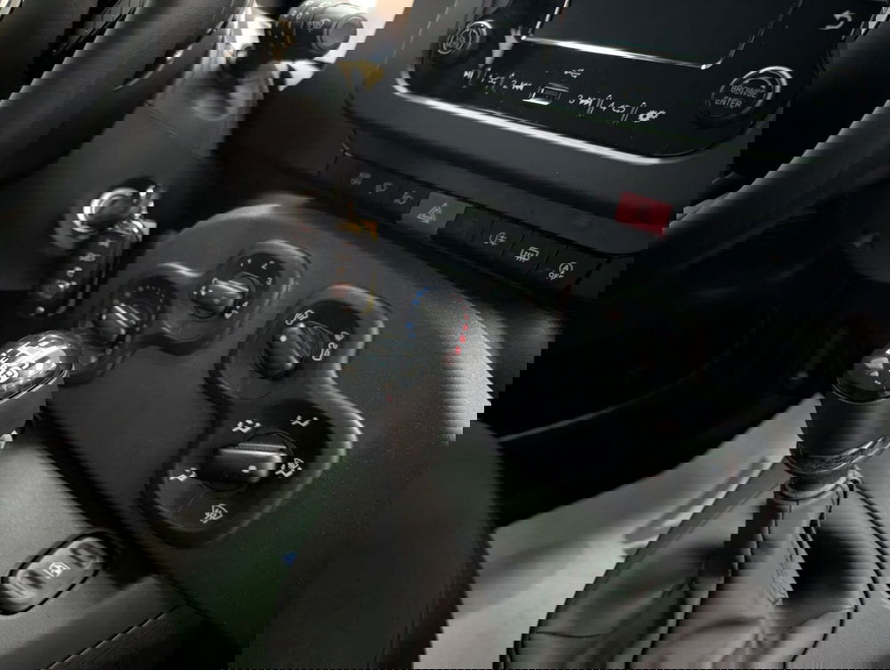 Fiat Panda nuova a Milano (11)