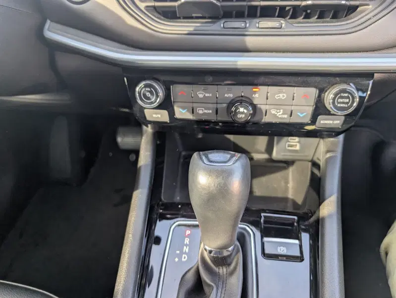 Jeep Compass usata a Milano (8)