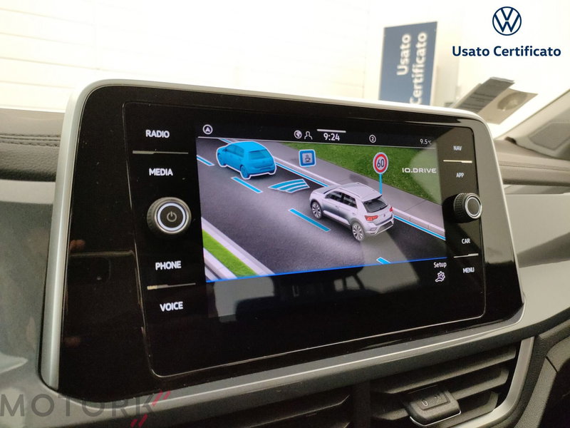 Volkswagen T-Roc usata a Varese (13)