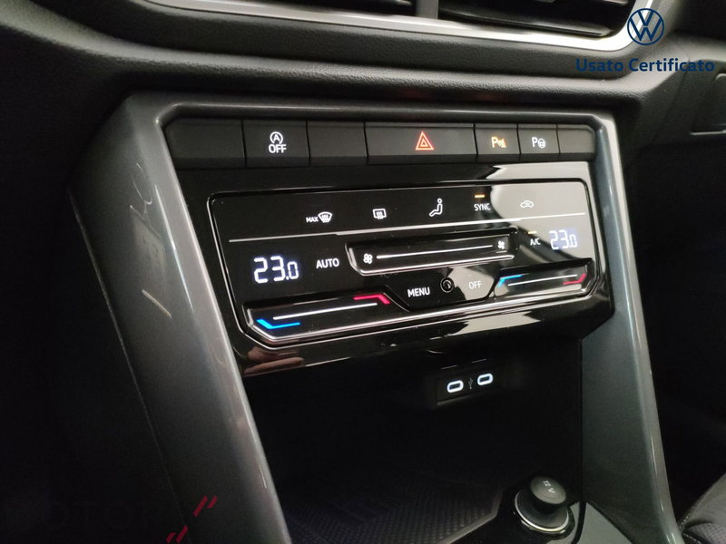 Volkswagen T-Roc usata a Varese (15)