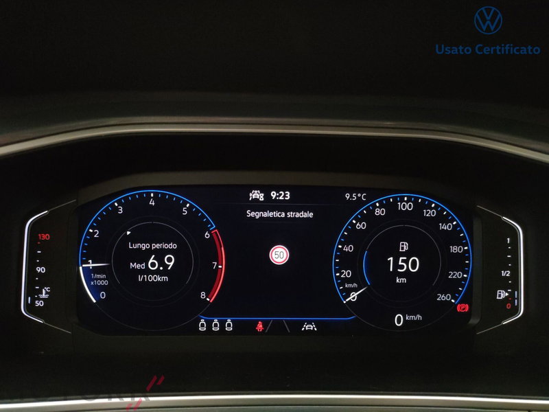 Volkswagen T-Roc usata a Varese (16)