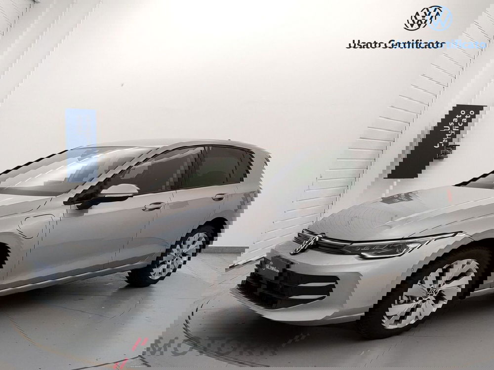 Volkswagen Golf nuova a Varese