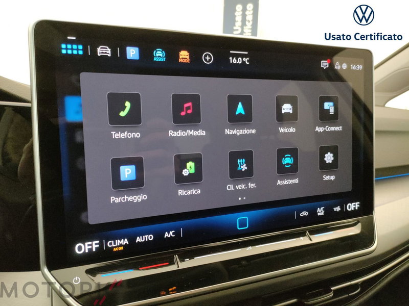 Volkswagen Golf nuova a Varese (14)