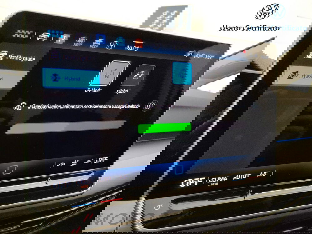 Volkswagen Golf nuova a Varese (18)