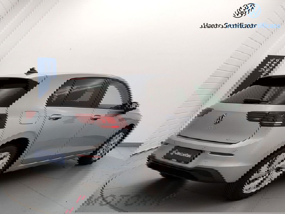 Volkswagen Golf nuova a Varese (5)