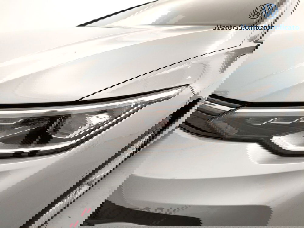 Volkswagen Golf nuova a Varese (7)