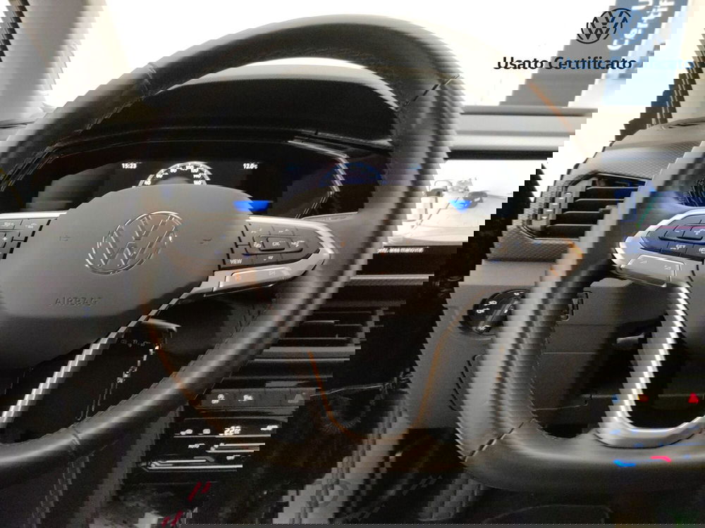 Volkswagen T-Cross usata a Varese (15)