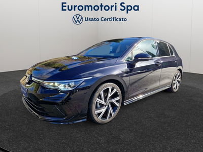 Volkswagen Golf 1.5 eTSI 150 CV EVO ACT DSG R-Line del 2022 usata a Grosseto