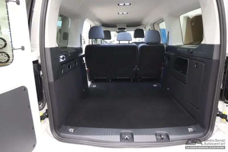 Volkswagen Caddy nuova a Bologna (8)