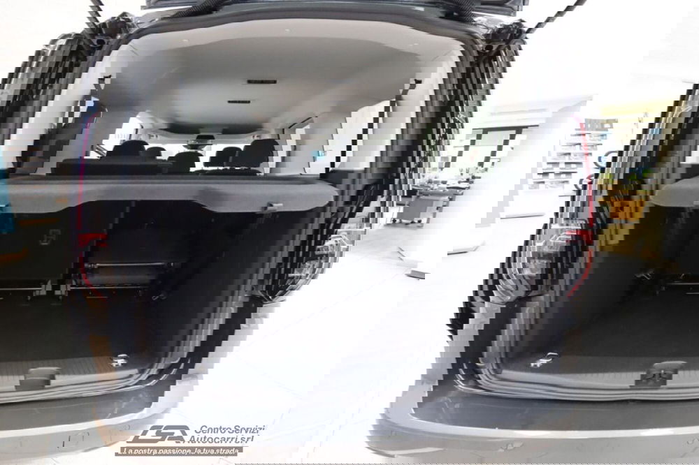 Volkswagen Caddy nuova a Bologna (11)