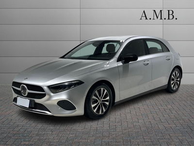 Mercedes-Benz Classe A 180 d Automatic Premium del 2023 usata a Cardito