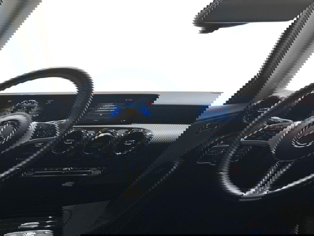 Mercedes-Benz Classe A usata a Napoli (13)