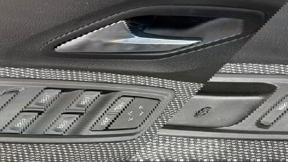 Dacia Sandero usata a Padova (16)