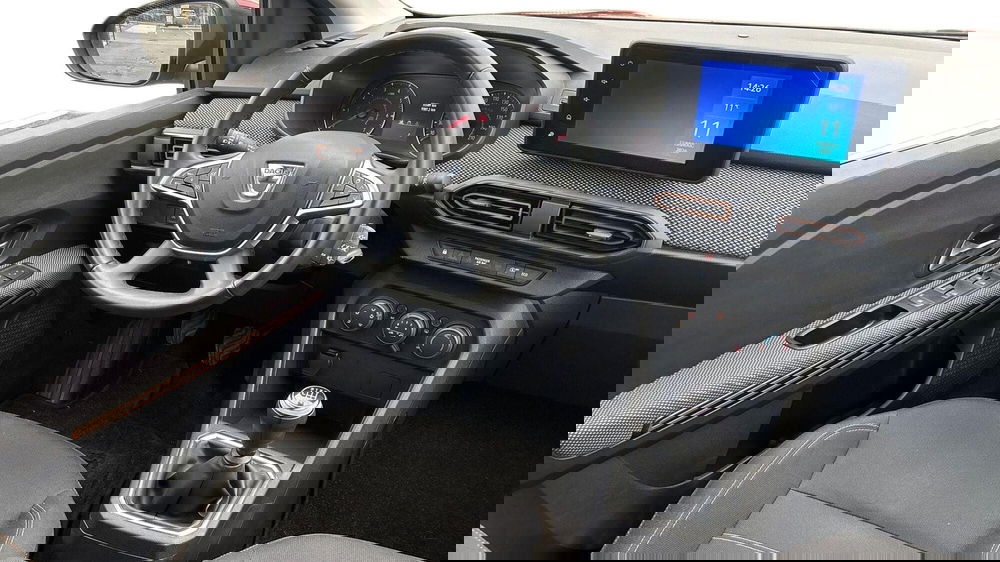 Dacia Sandero usata a Padova (7)