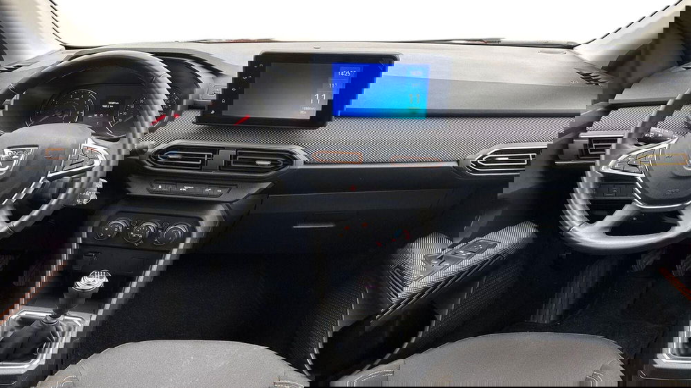 Dacia Sandero usata a Padova (8)