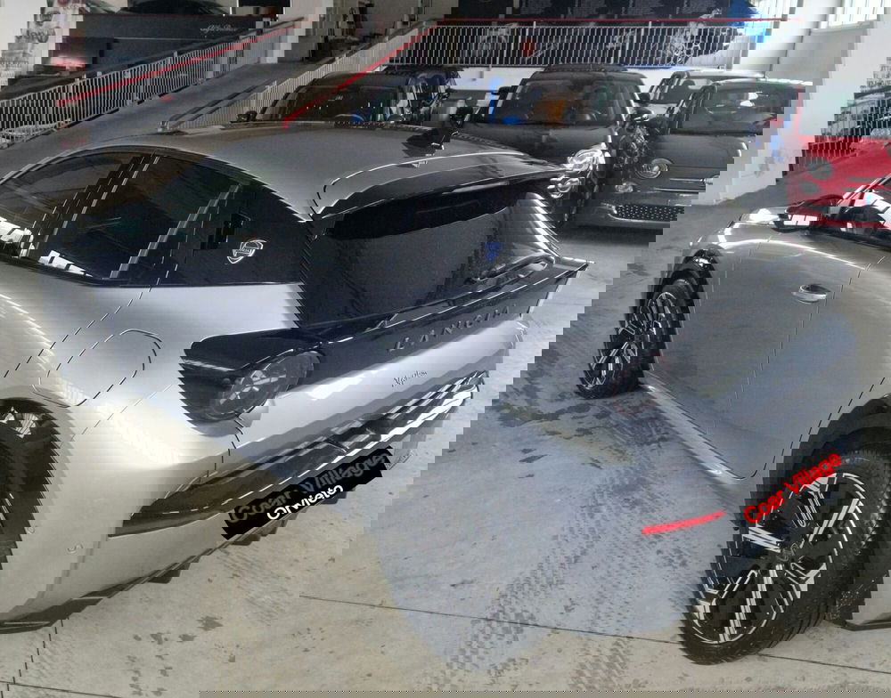 Lancia Ypsilon usata a Terni (4)