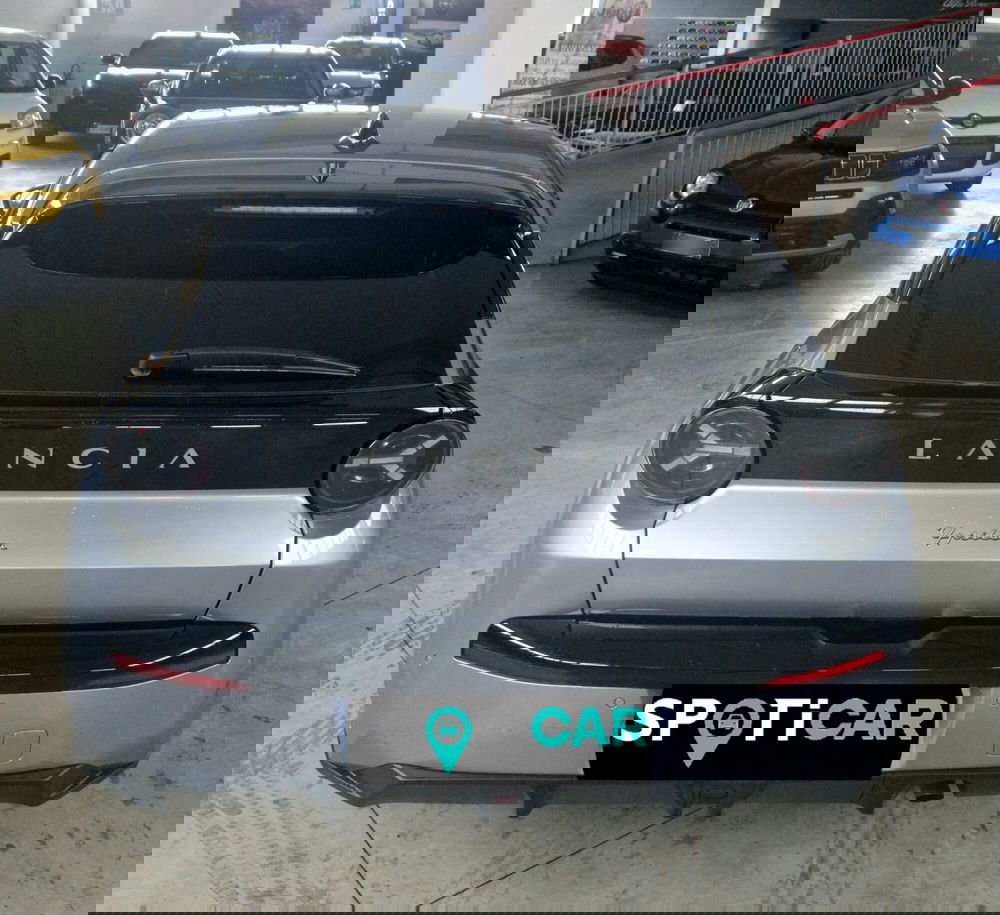 Lancia Ypsilon usata a Terni (5)