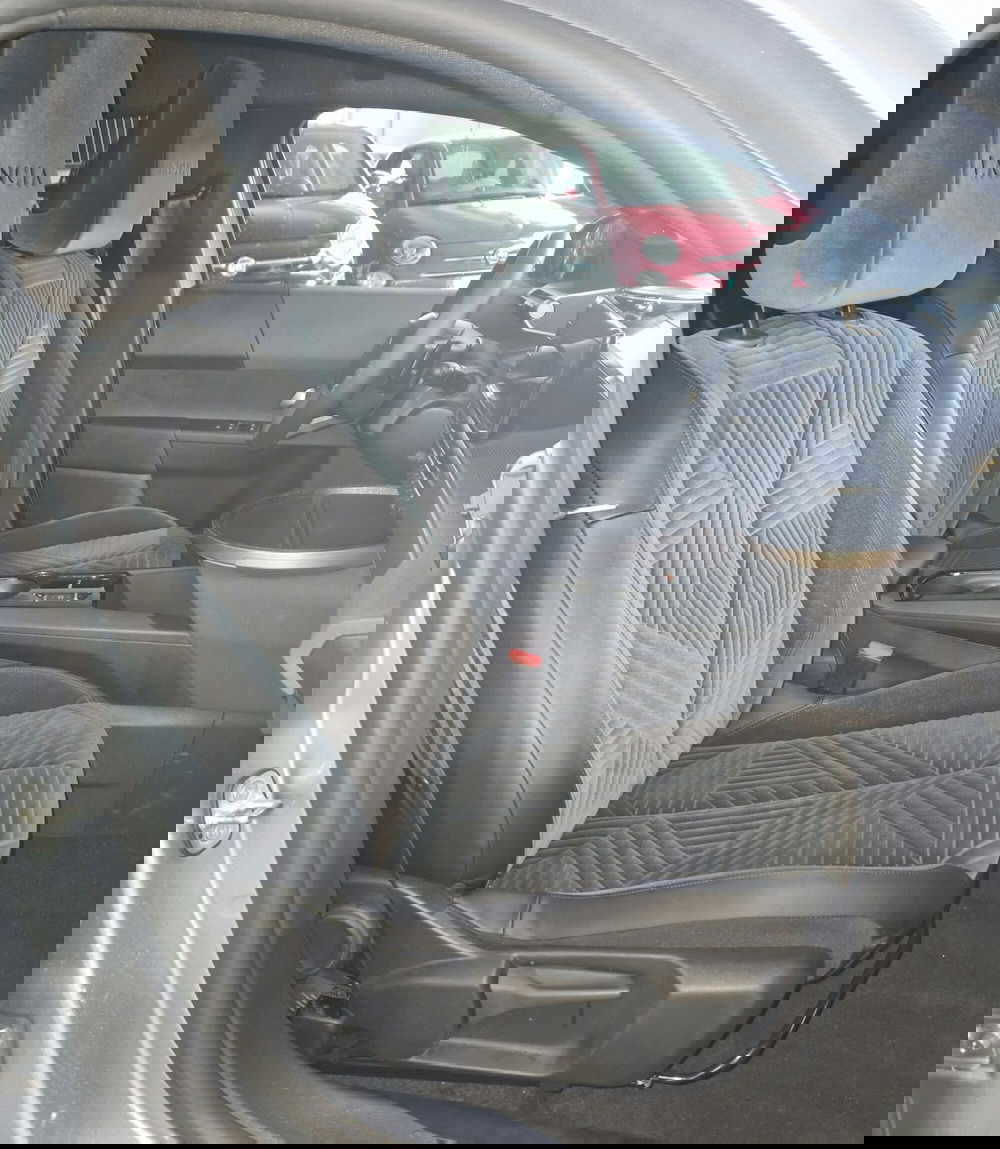 Lancia Ypsilon usata a Terni (8)