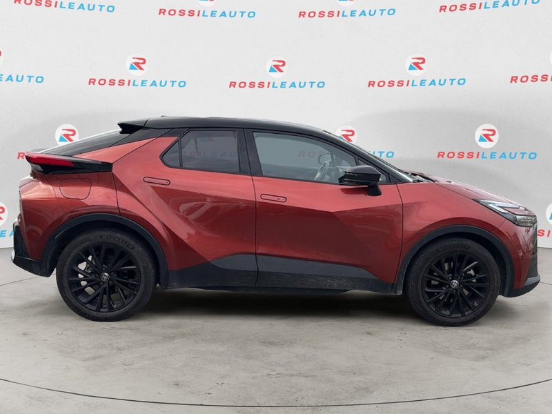 Toyota Toyota C-HR usata a Massa-Carrara (7)