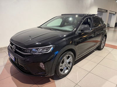 Volkswagen Taigo 1.0 TSI 110 CV DSG R-Line del 2022 usata a Genova