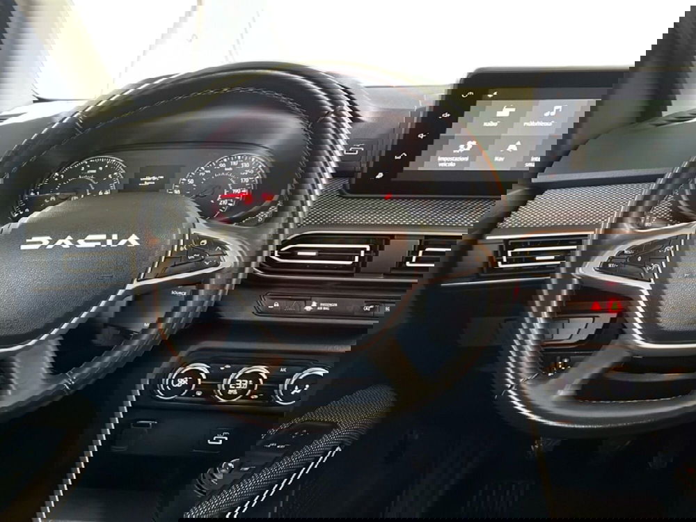 Dacia Jogger usata a Roma (12)