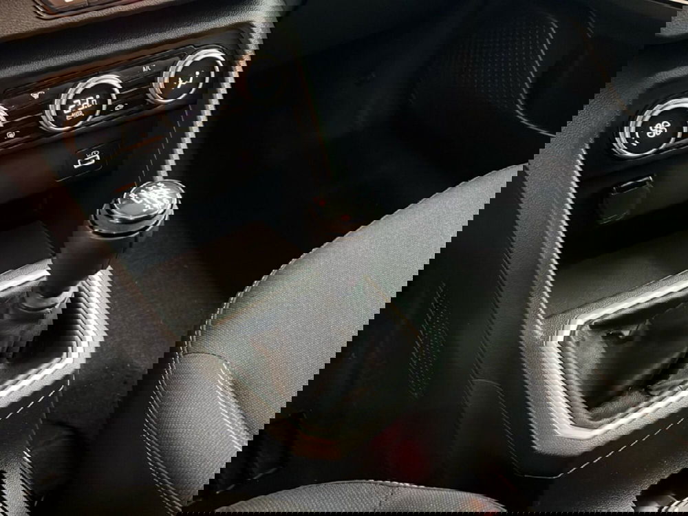 Dacia Jogger usata a Roma (17)