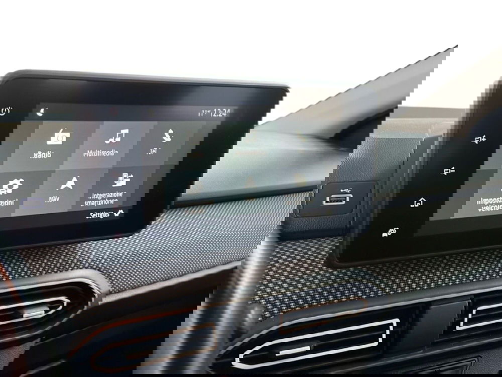 Dacia Jogger usata a Roma (18)