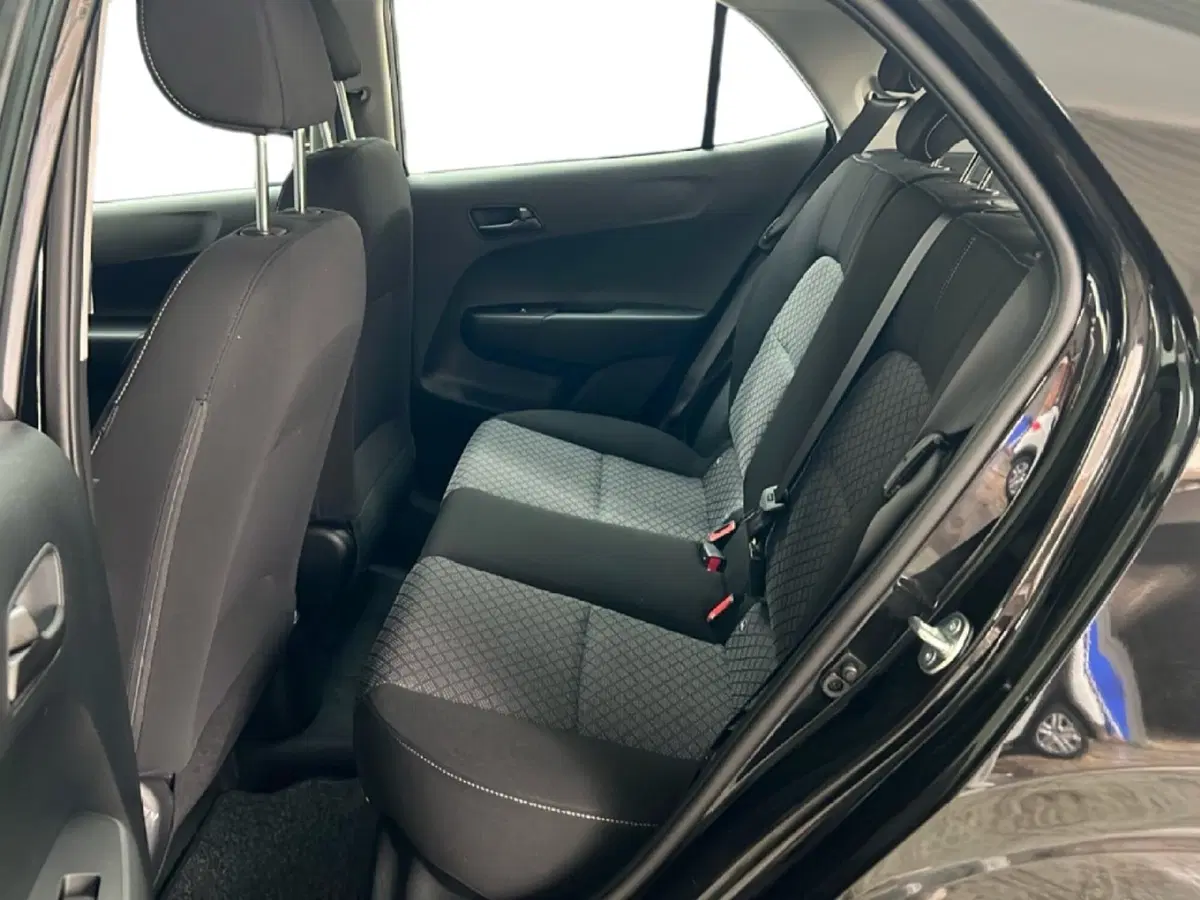 Kia Picanto nuova a Roma (11)