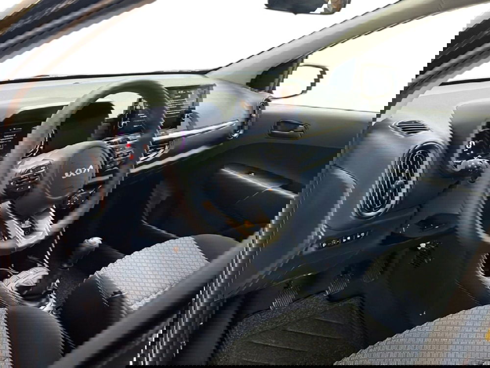 Kia Picanto nuova a Roma (15)