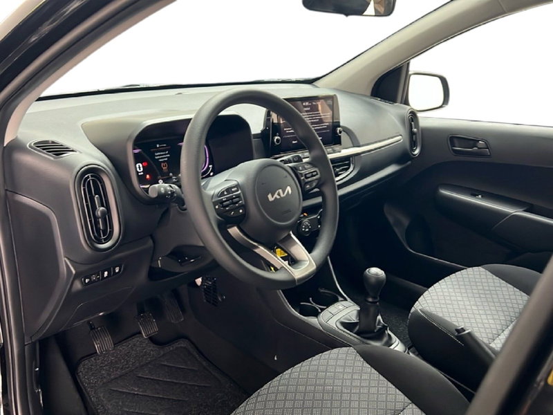 Kia Picanto nuova a Roma (15)