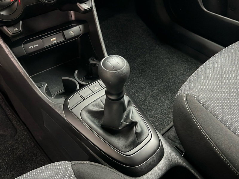 Kia Picanto nuova a Roma (16)