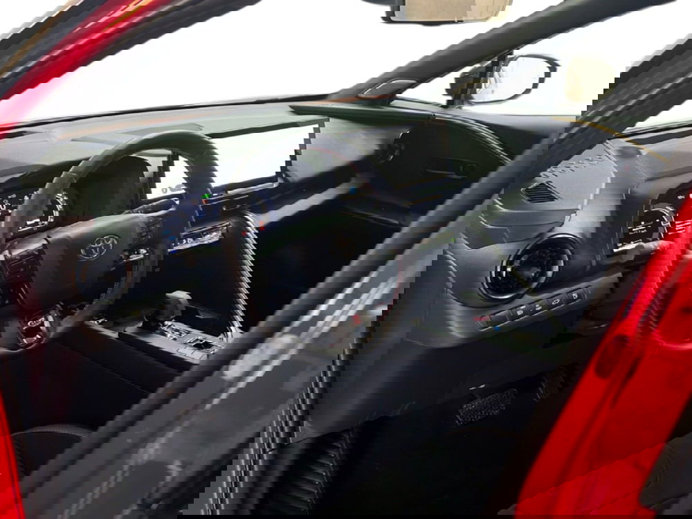 Toyota Toyota C-HR usata a Roma (12)