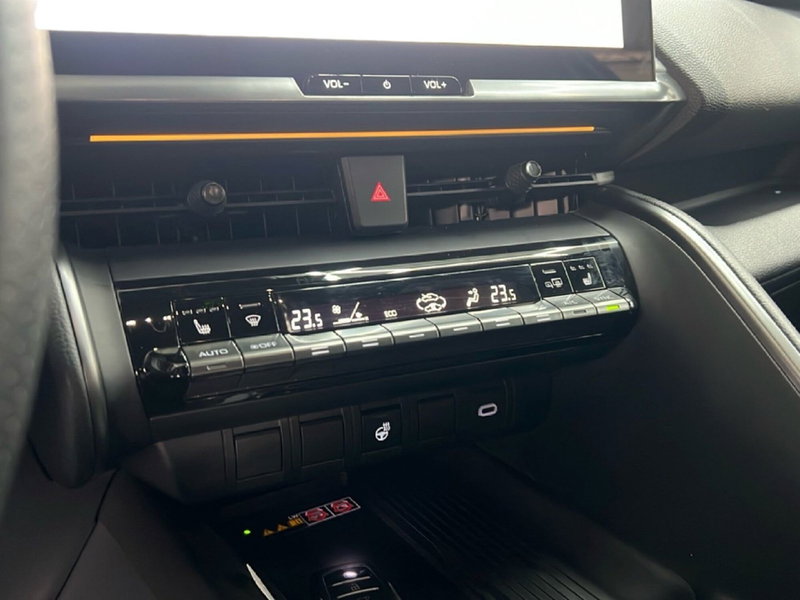 Toyota Toyota C-HR usata a Roma (15)