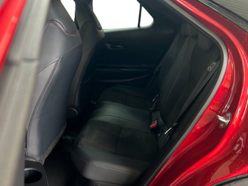 Toyota Toyota C-HR usata a Roma (17)