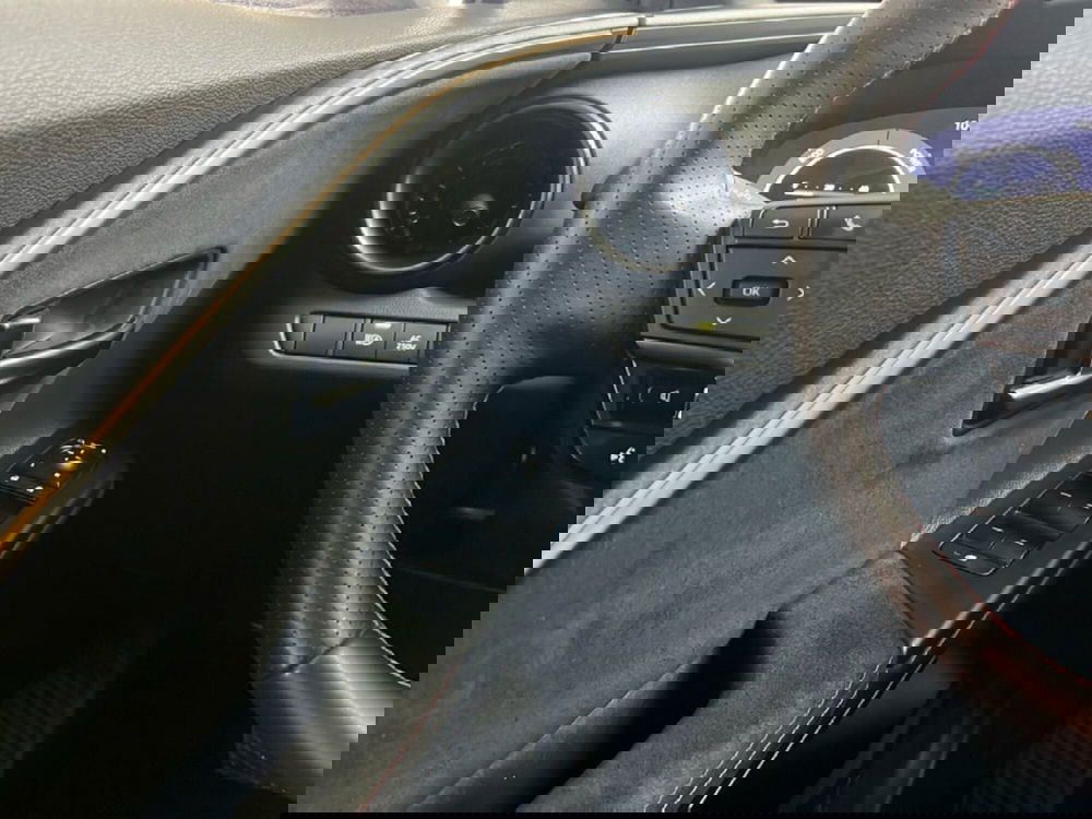 Toyota Toyota C-HR usata a Roma (19)