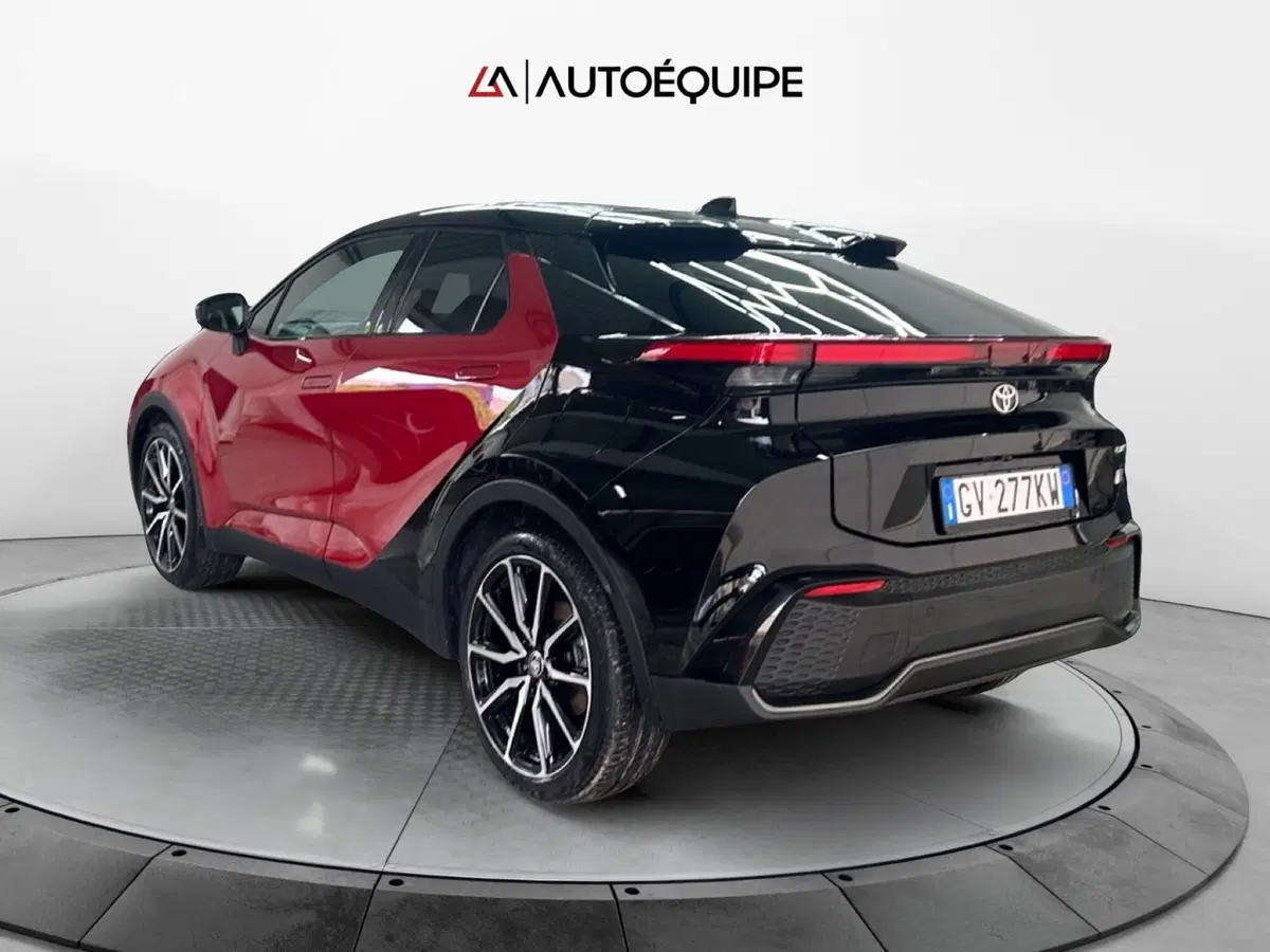 Toyota Toyota C-HR usata a Roma (3)