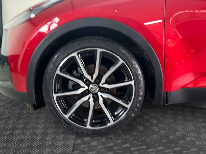 Toyota Toyota C-HR usata a Roma (9)