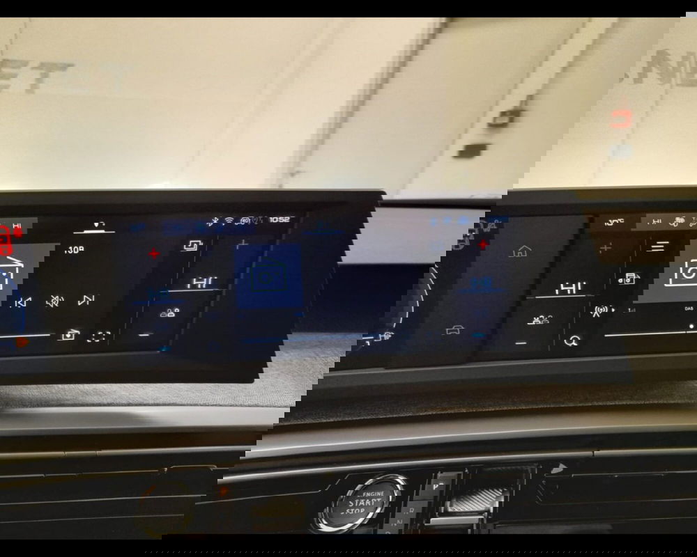 Peugeot 3008 nuova a Alessandria (11)