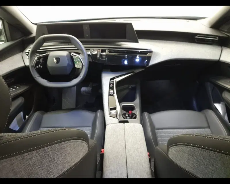 Peugeot 3008 nuova a Alessandria (17)