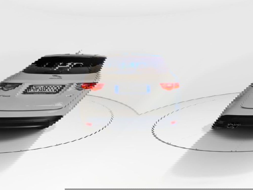 Jaguar F-Pace usata a Modena (10)