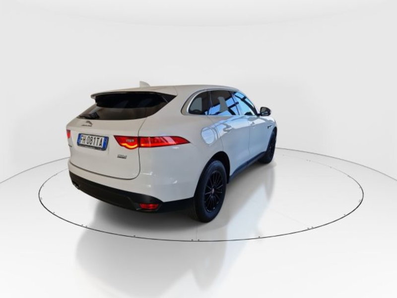 Jaguar F-Pace usata a Modena (2)