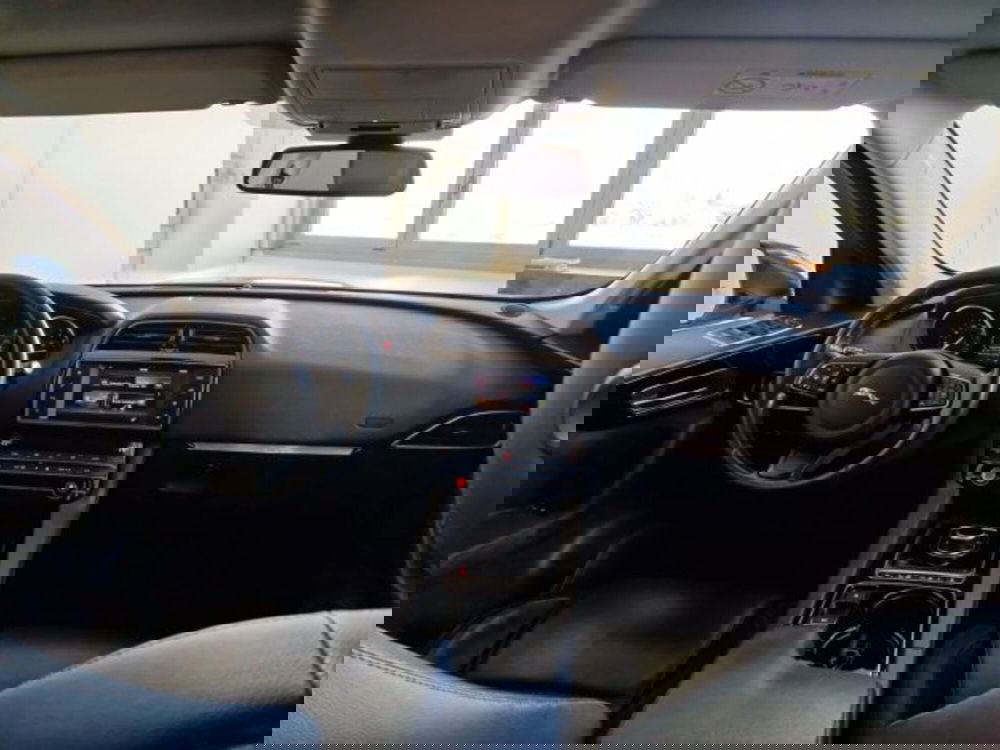 Jaguar F-Pace usata a Modena (4)
