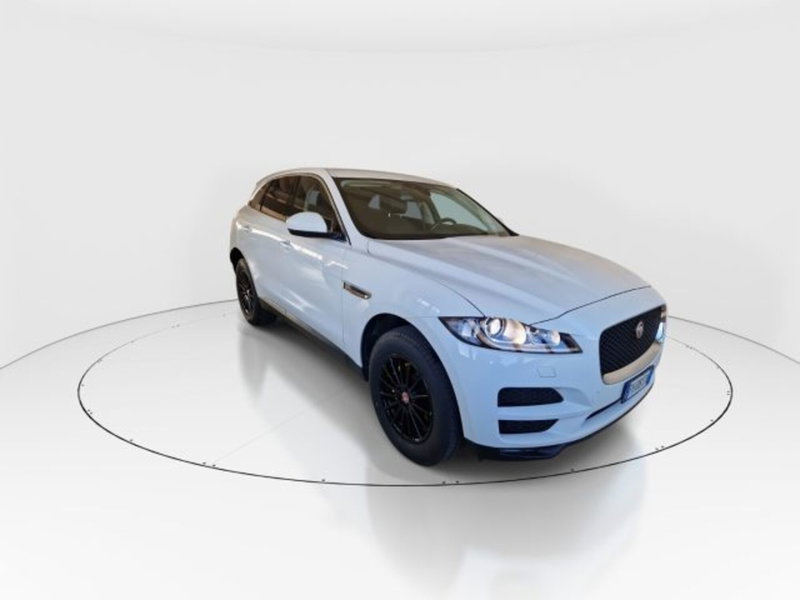 Jaguar F-Pace usata a Modena (7)