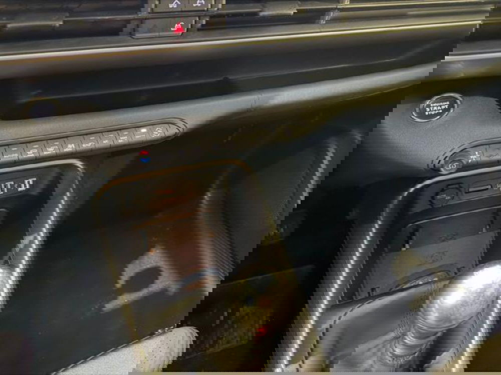 Jeep Avenger usata a Salerno (17)