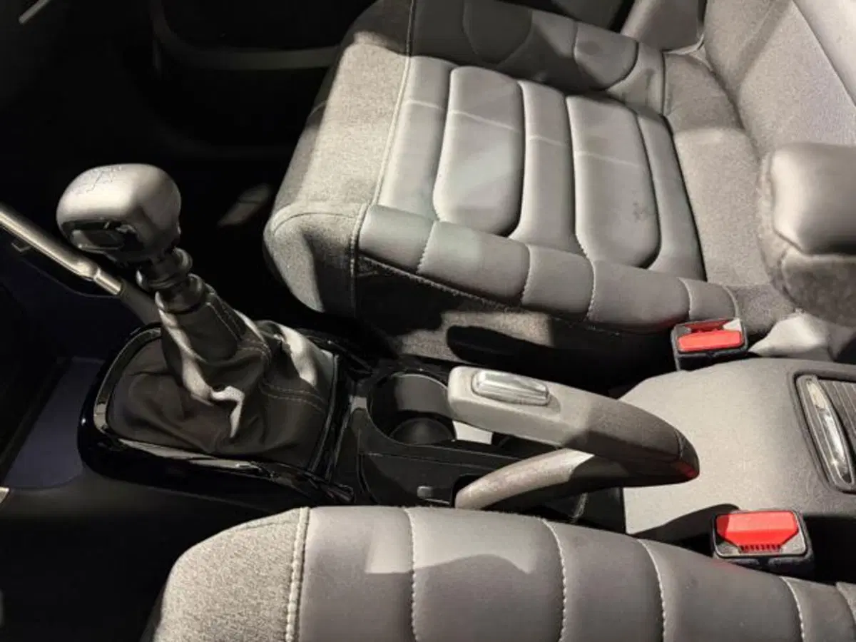 Citroen C3 Aircross usata a Salerno (18)