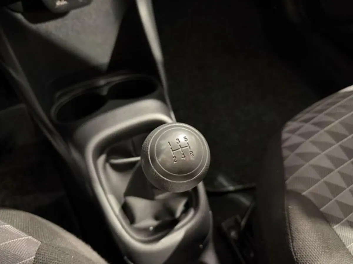 Peugeot 108 usata a Salerno (18)