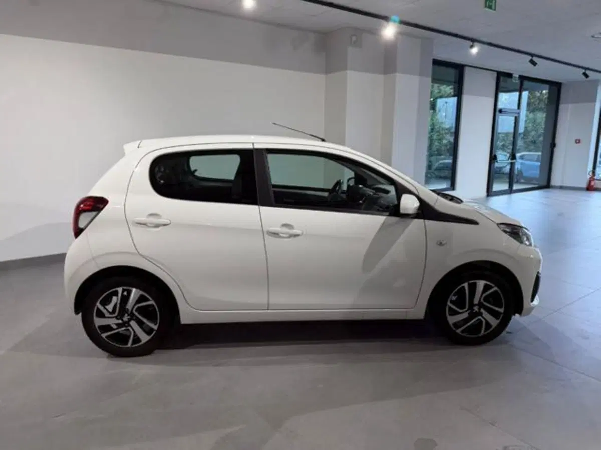 Peugeot 108 usata a Salerno (3)