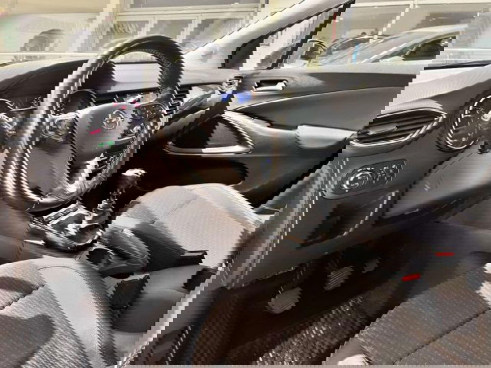 Opel Crossland X usata a Savona (10)